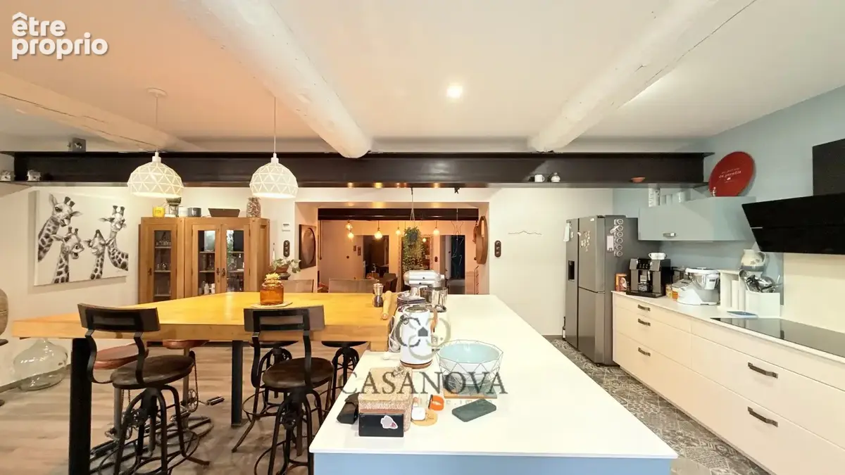 Propriété de prestige rénovée par un architecte à Florensac  460 m², piscine, cinéma privé et terrasse tropézienne - photo 8