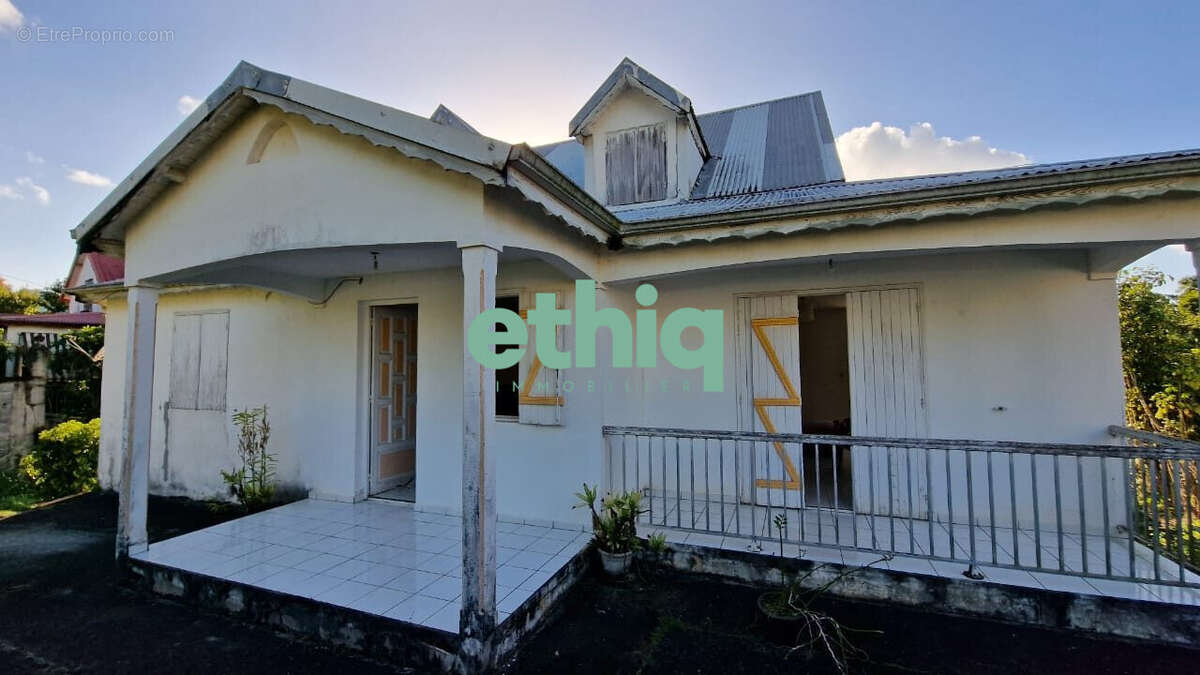 Maison à MORNE-A-L'EAU