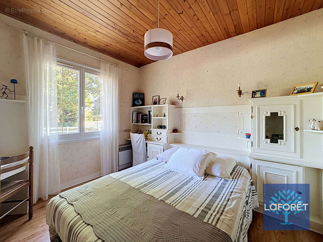 Maison Aubigny  plain pied  4 chambres avec piscine - photo 6