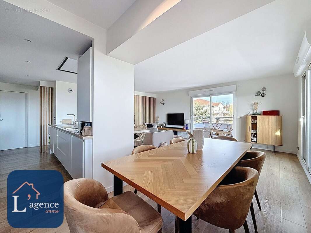 Appartement à DIVONNE-LES-BAINS