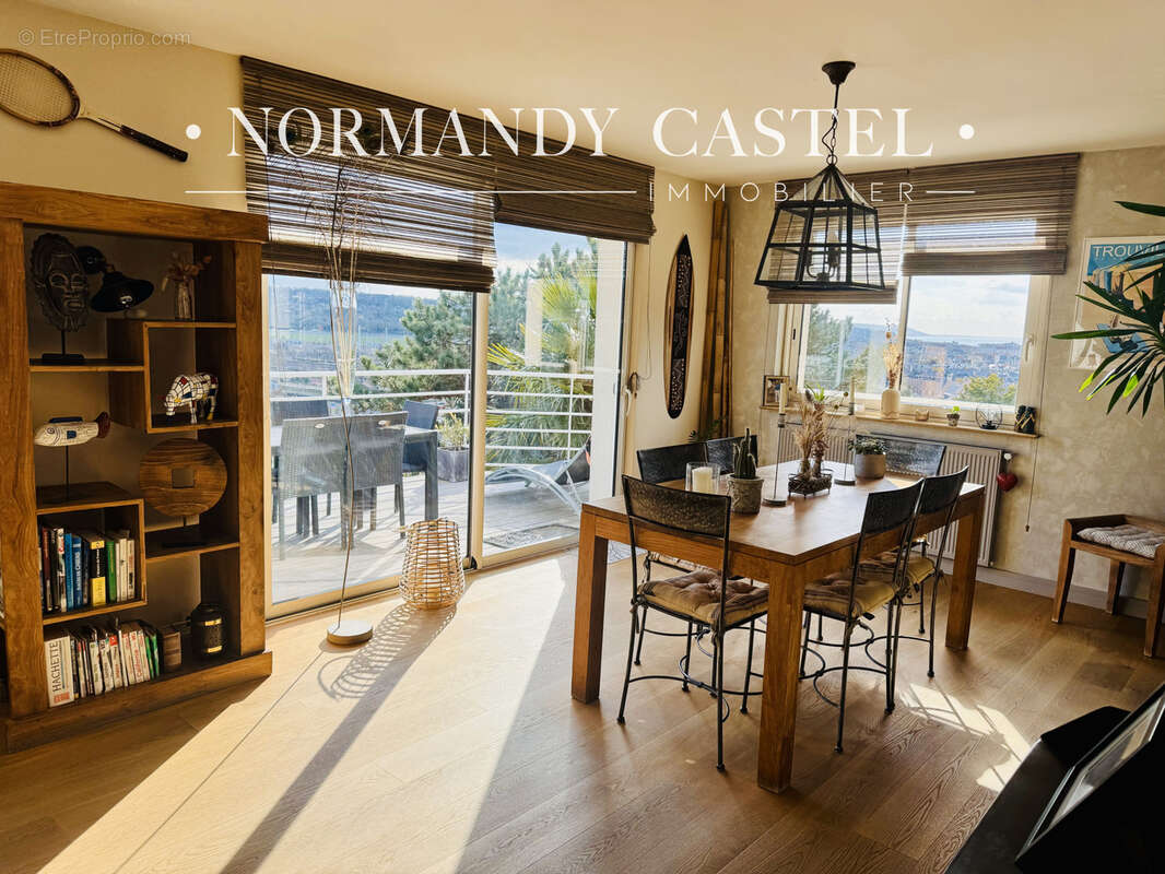 Maison à TROUVILLE-SUR-MER