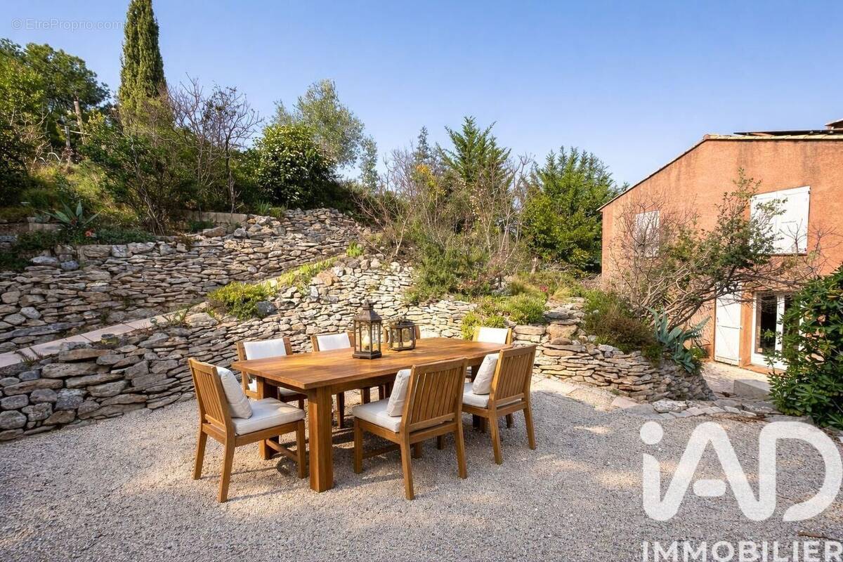 Photo 1 - Maison à VENTABREN