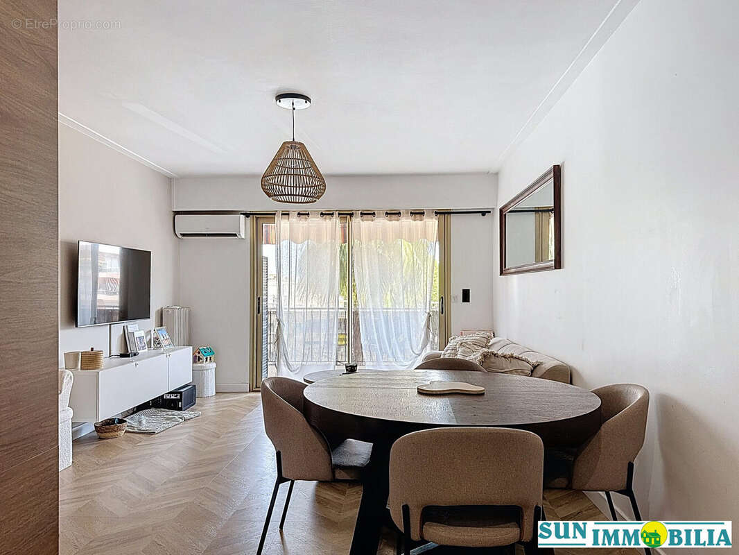 Appartement à CAGNES-SUR-MER
