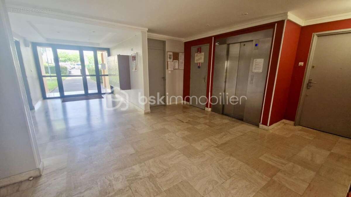 Dpt 44 - beau t4 - dernier etage  avec vue -erdre - la beaujoire - photo 8