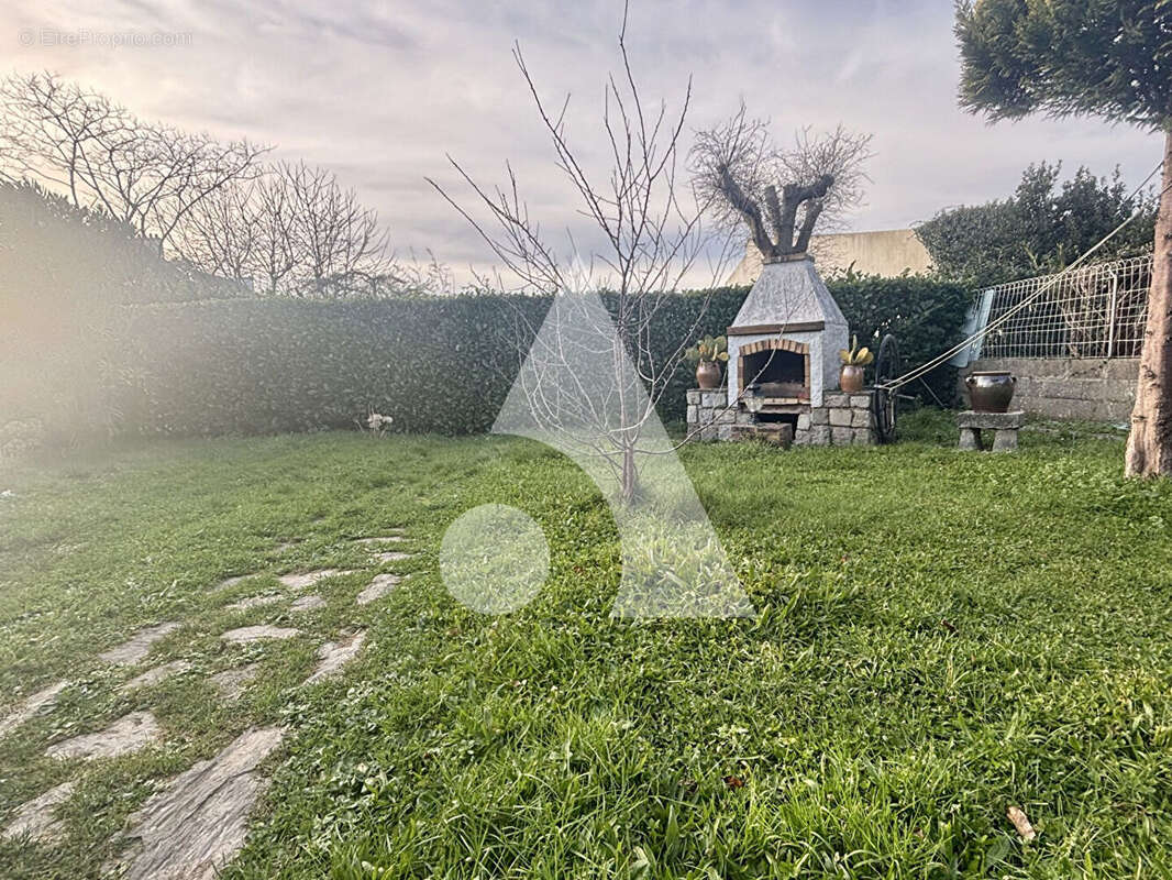 Maison à LOCMIQUELIC