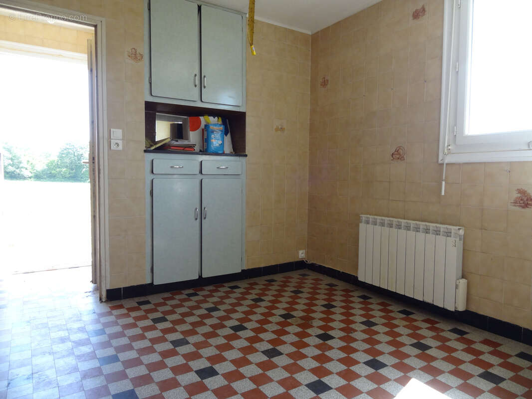 Maison à SAINT-NICOLAS-DU-PELEM