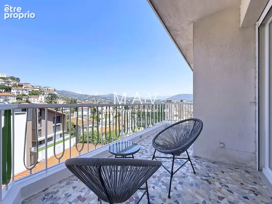 Nice/parc impérial appartement 4 pièces rénové dernier étage terrasses vue mer dégagée - photo 18