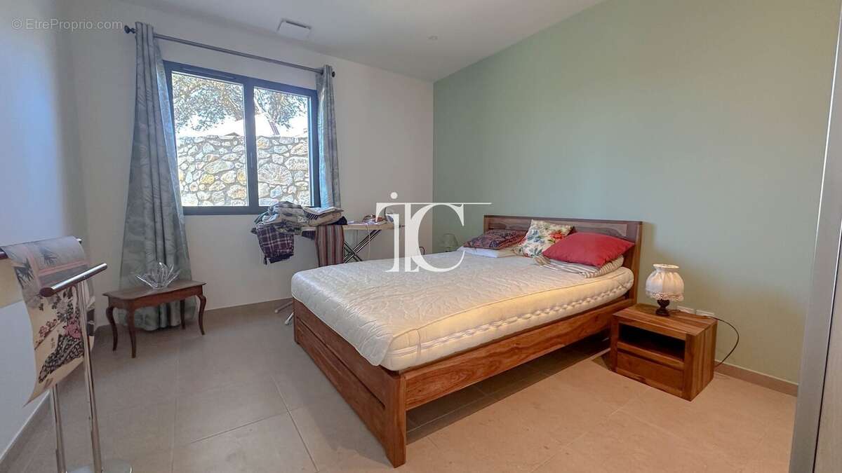 Maison à SAINT-AMBROIX