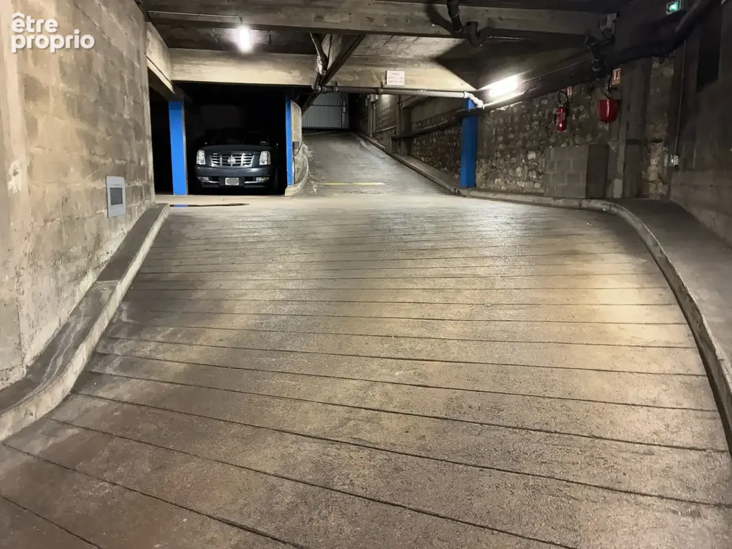 Parking à vendre à Paris-8e (75008) - photo 5