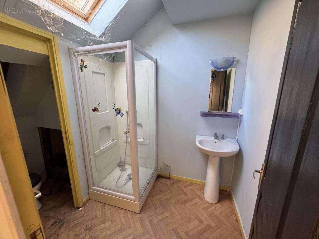 Appartement à SAINT-AMAND-MONTROND