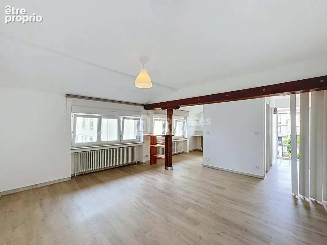 Metz-sablon ? maison individuelle avec appartement indépendant, jardin et 5 garages - photo 17