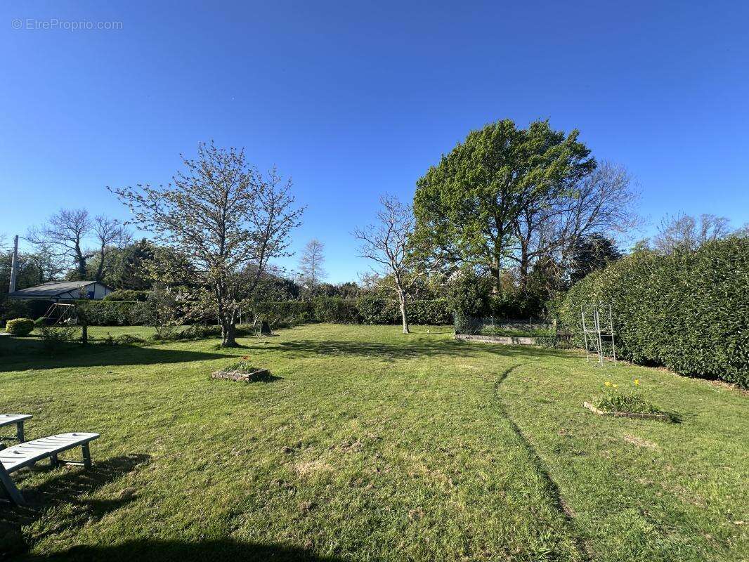 Maison à TROUVILLE-SUR-MER