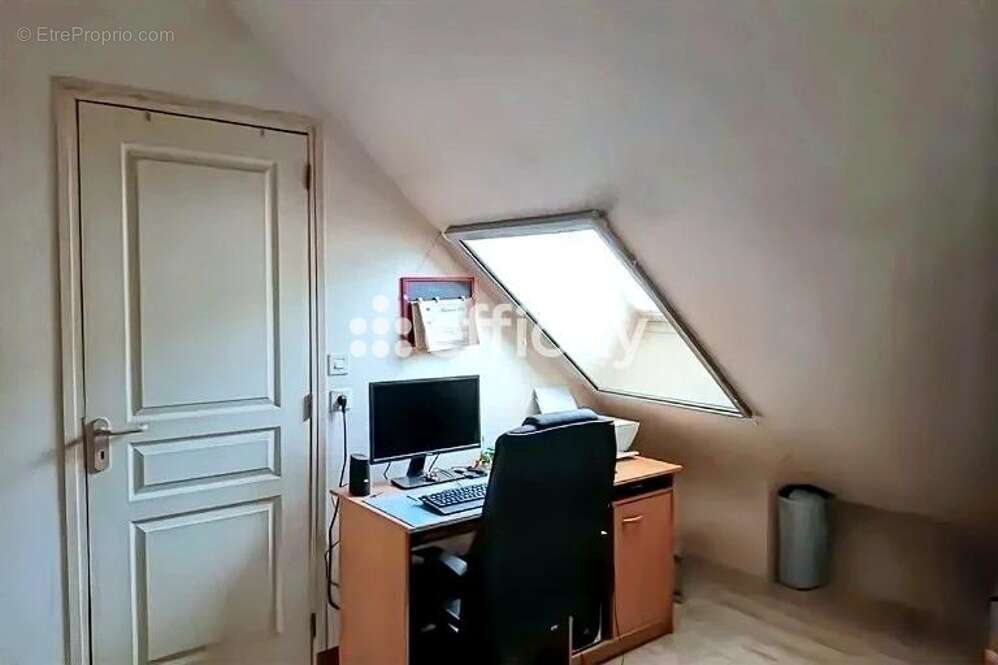 Maison 130 m² à Val-D'ize  - photo 12