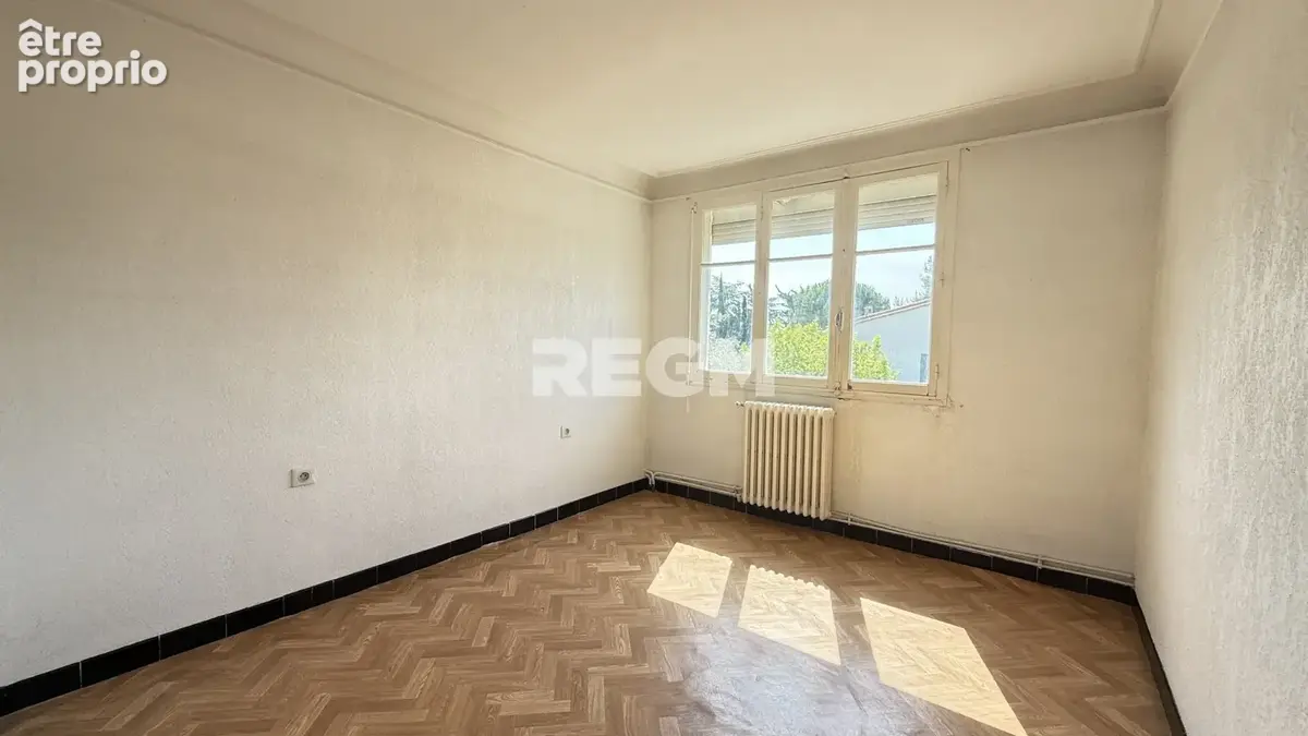 Maison familiale de type 7 sur parcelle de 1220 m2 - photo 12