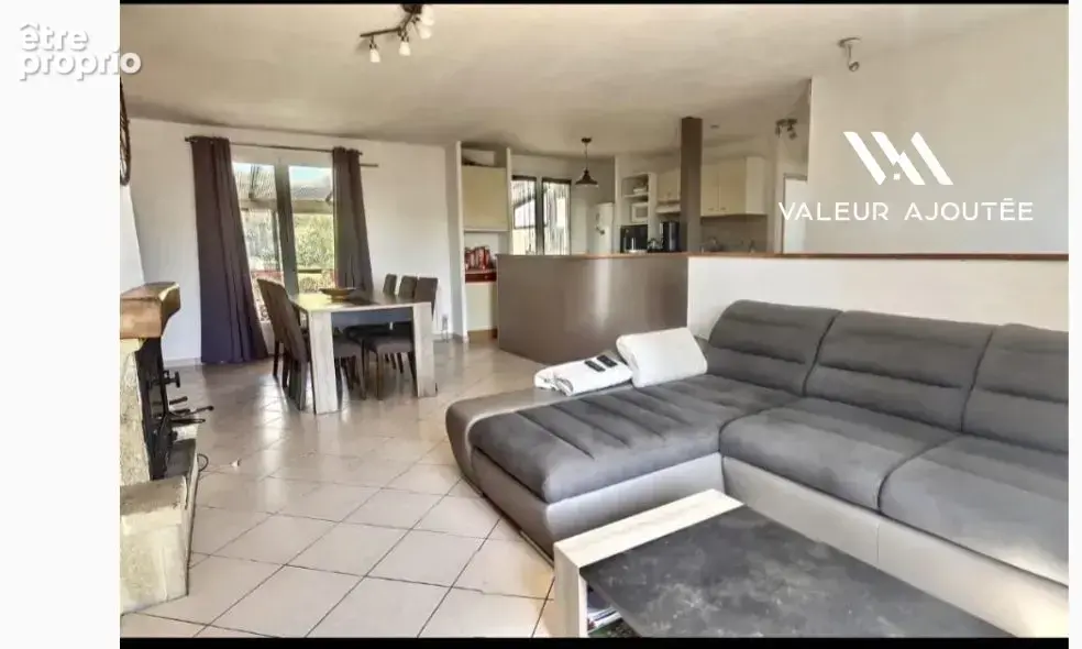 Maison 118 m² à Lunel  - photo 2