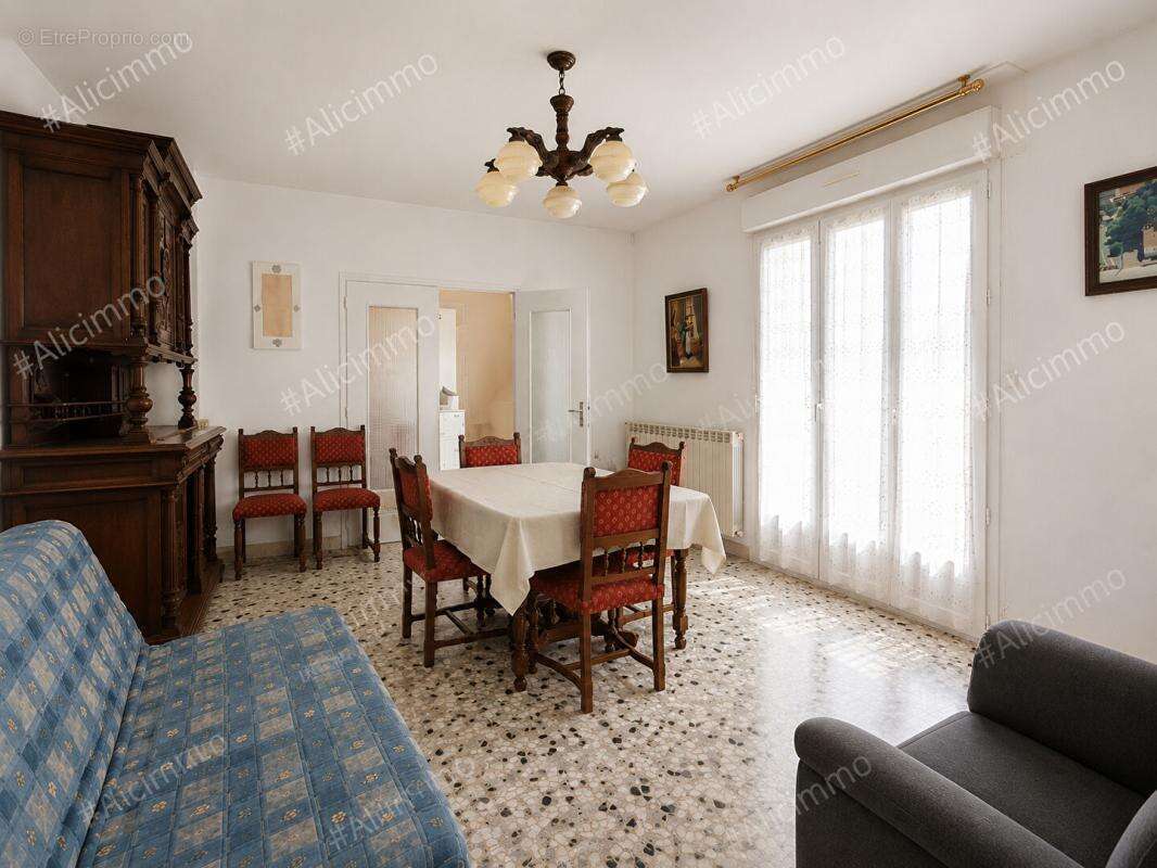 Maison à SEZANNE
