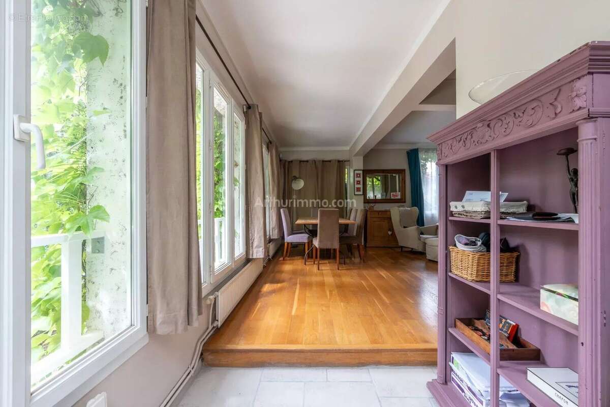 Maison à THORIGNY-SUR-MARNE