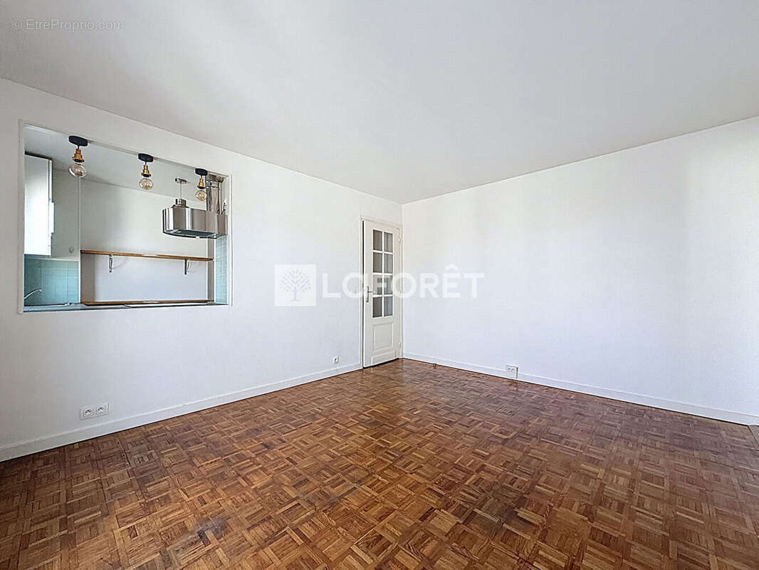 Appartement à BOURG-LA-REINE