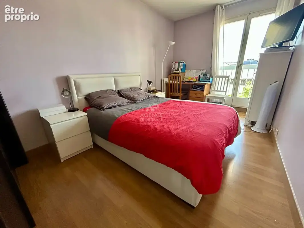Appartement Poissy 4 pièce(s) 93 m2 - photo 12