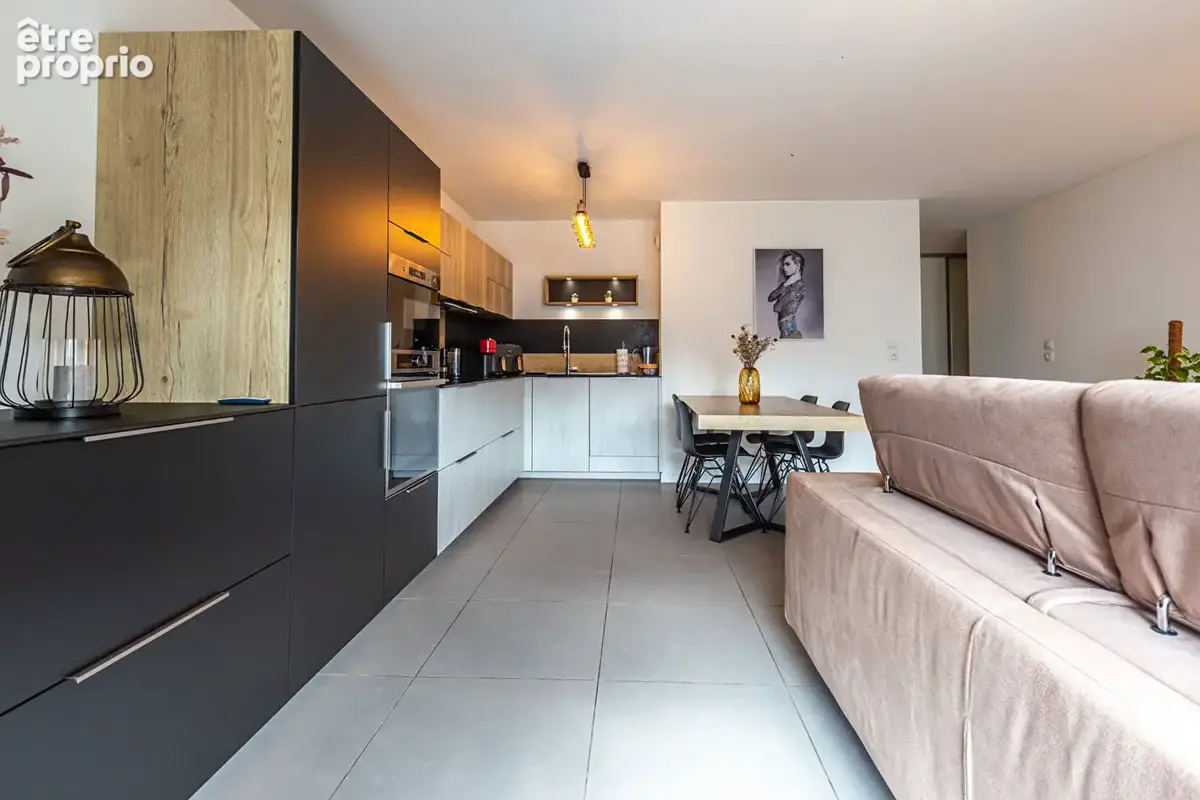 Agence immobiliere laforet - "hamamelis" - exclusivite - annecy / seynod - appartement t3 de 65,25m² - traversant - terrasse exp - photo 3