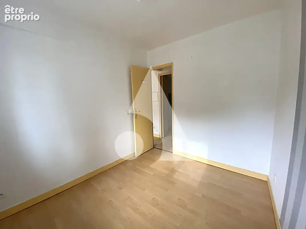 Appartement T2 avec terrasse - photo 8