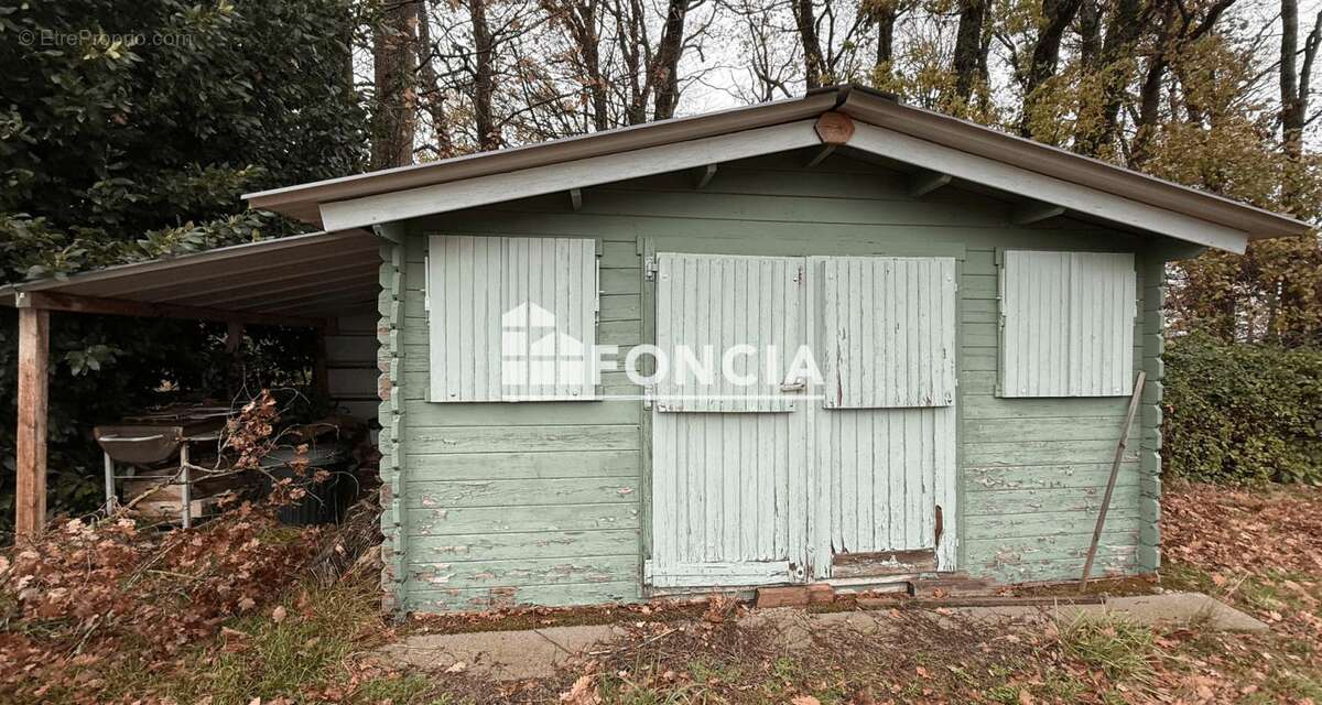 Maison à LOCHE-SUR-INDROIS