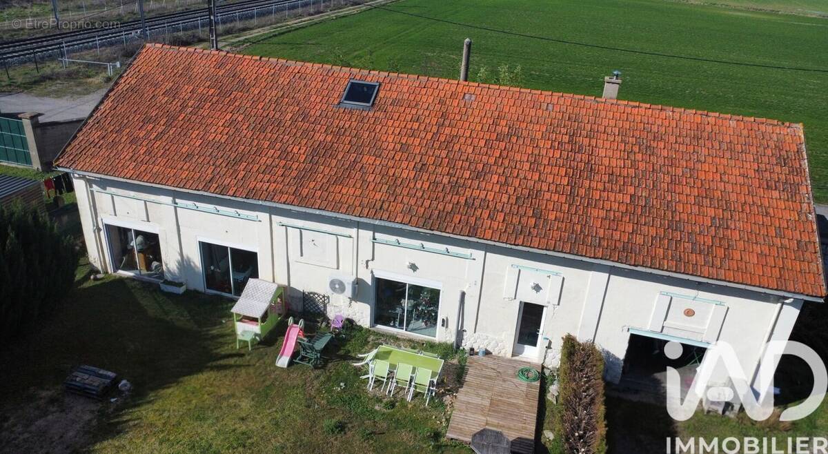 Photo 1 - Maison à SAINT-LOUP