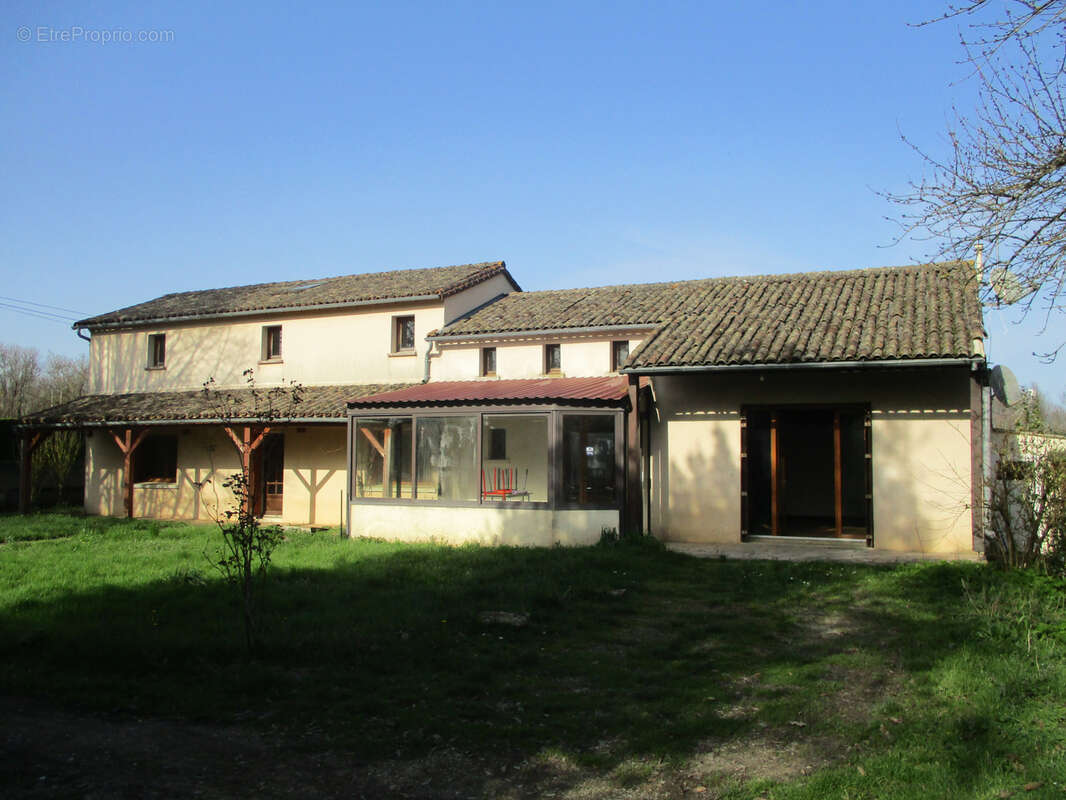 Maison à BRUX