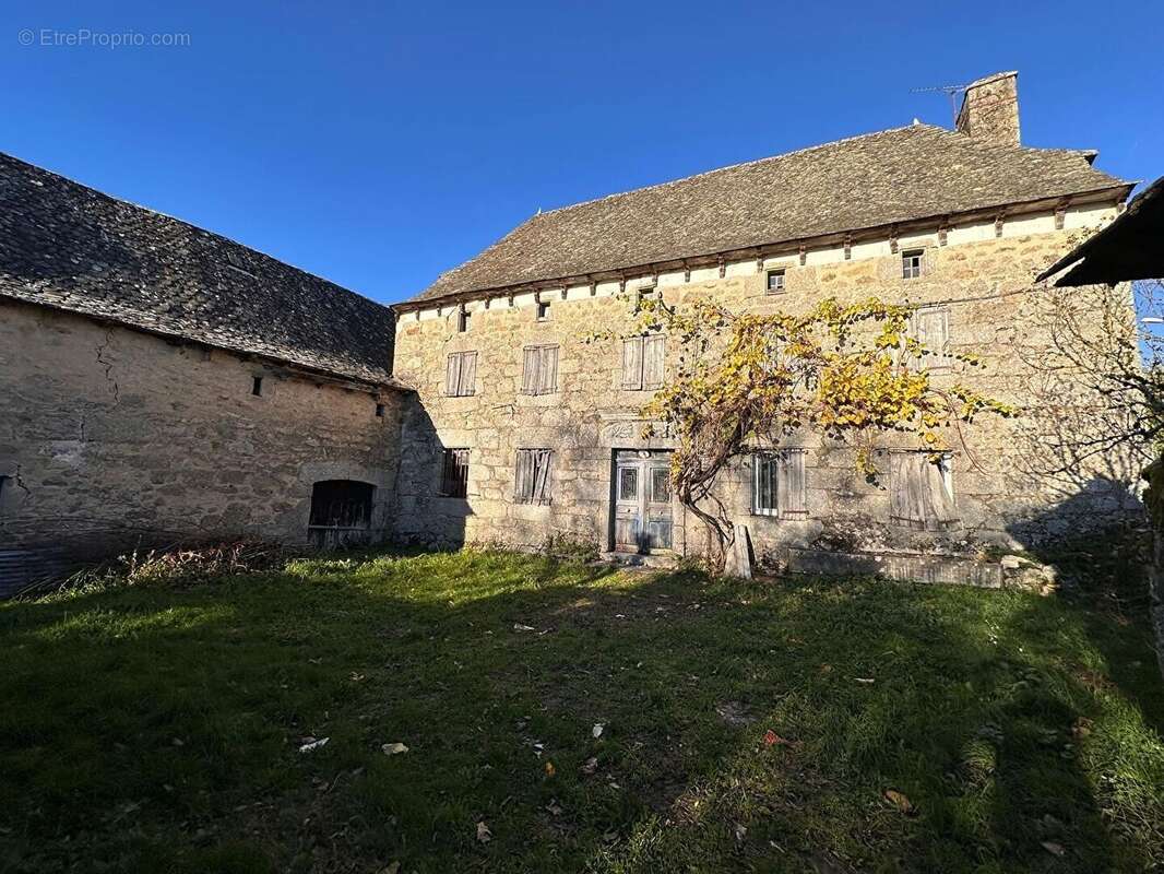Maison à MONTEZIC