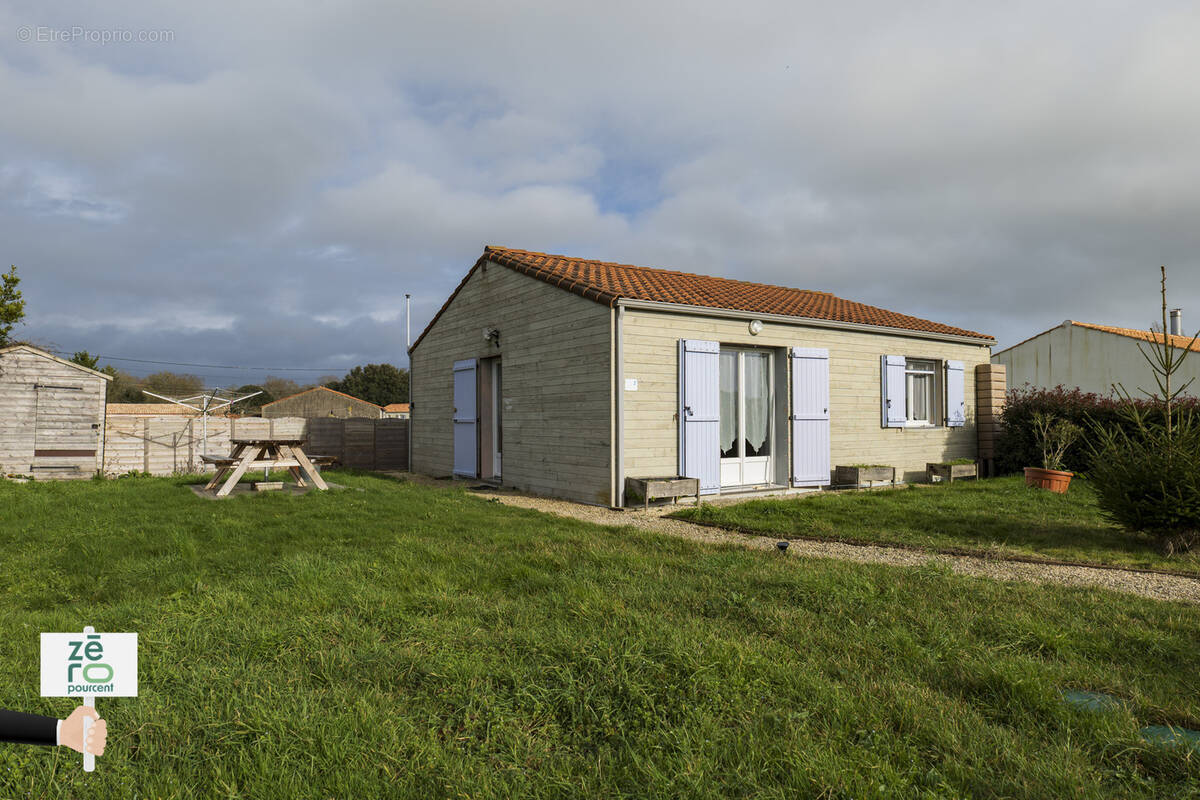Maison à SAINT-HILAIRE-LA-FORET