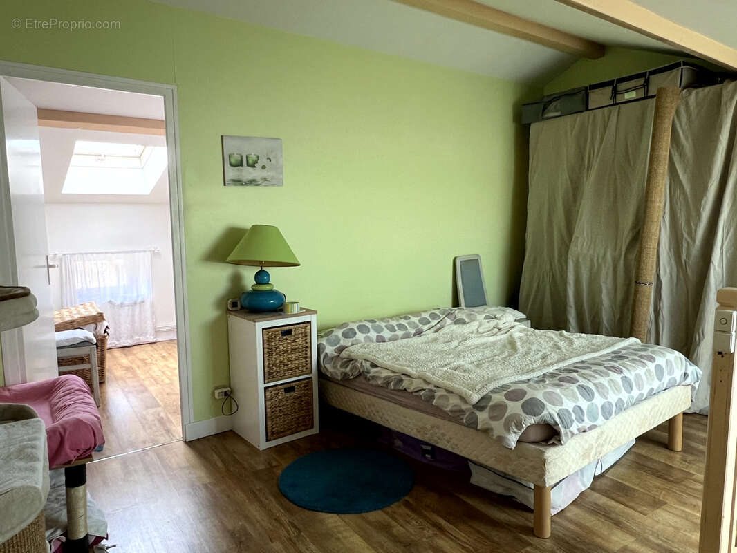 Maison à SAINTE-BAZEILLE