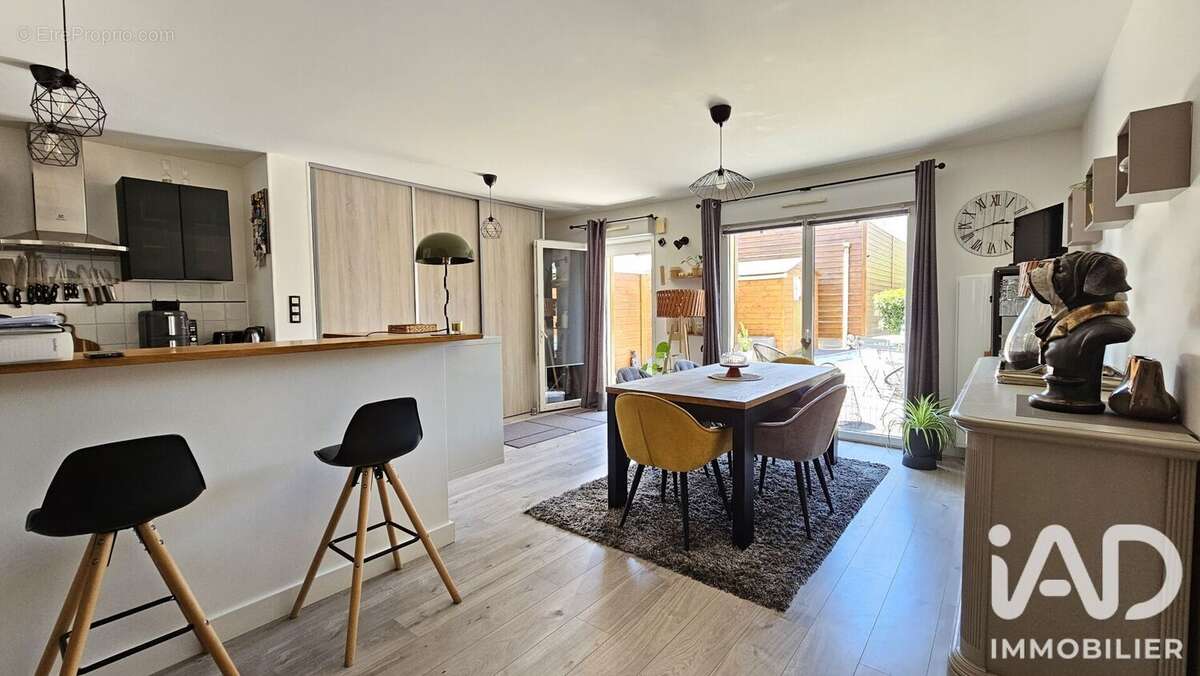 Maison 99 m² à Vignoc  - photo 4