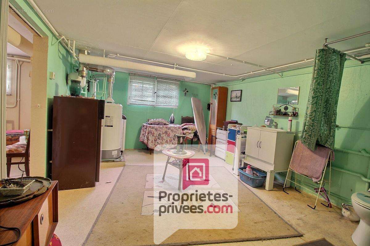 Maison à VILLEMANDEUR