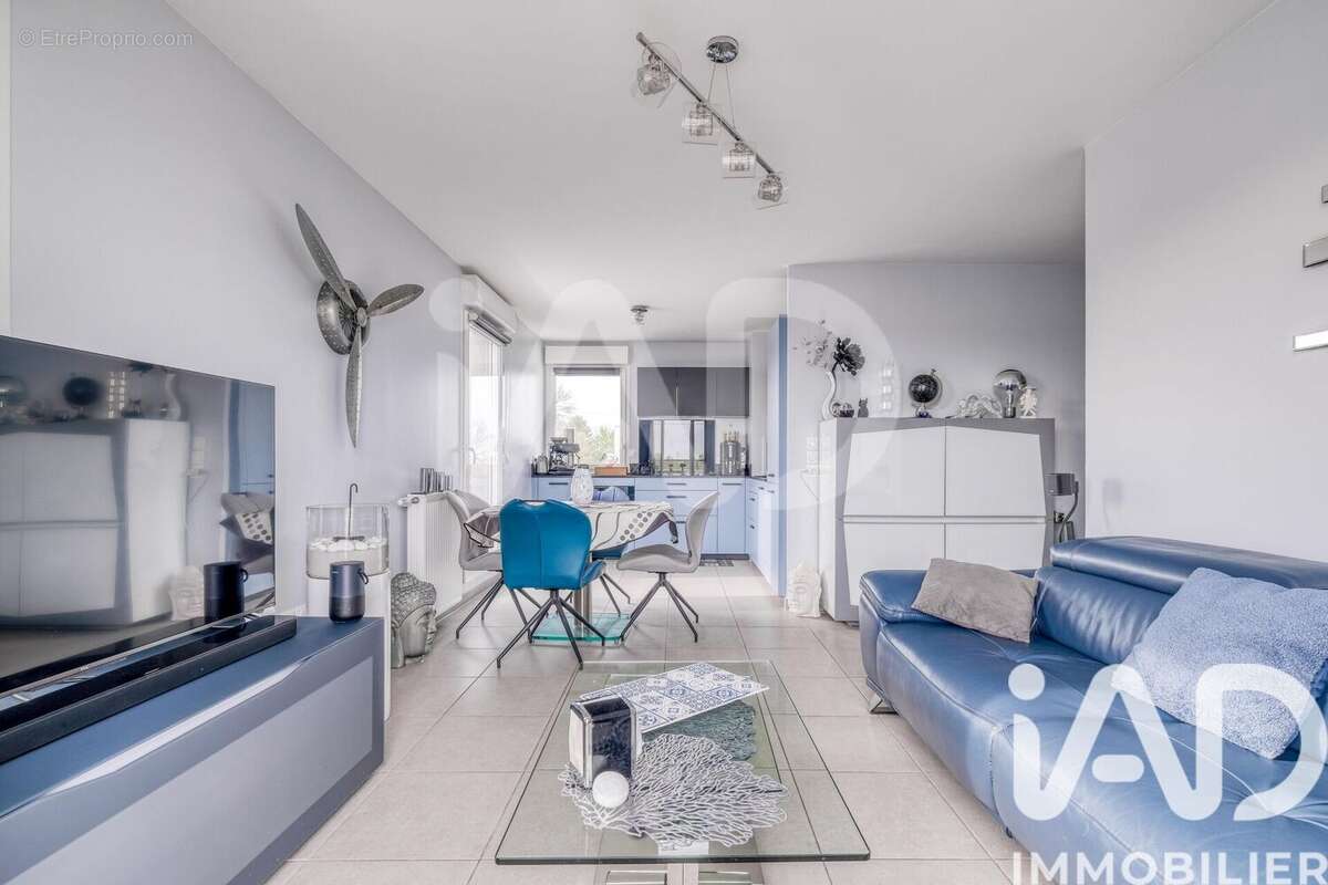 Photo 2 - Appartement à CLAYE-SOUILLY