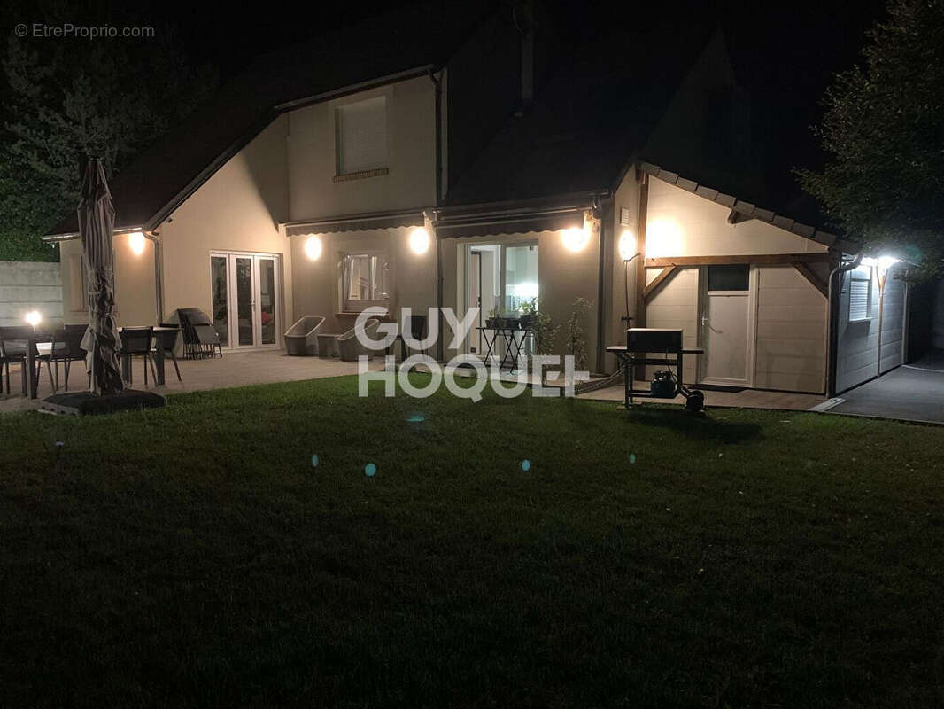 Maison à SAINT-DOULCHARD