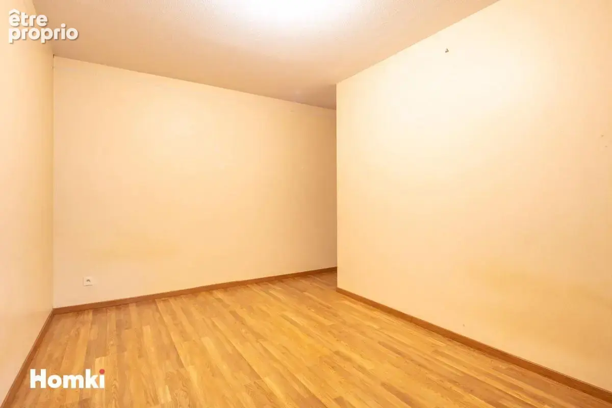 Appartement T4 de 88 m² à Grenoble 38000, Rue des 400 Couverts - photo 10
