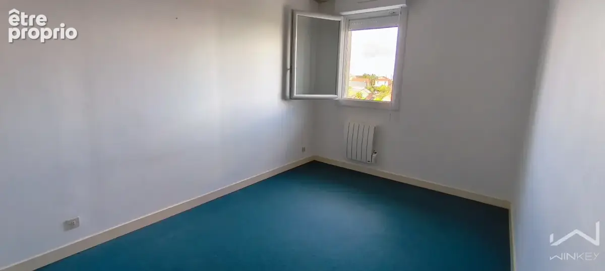 À vendre    appartement 72 m2   saint pierre montlimart -  lumineux, cave et parking - photo 4