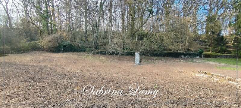 Terrain à ORBAIS-L&#039;ABBAYE