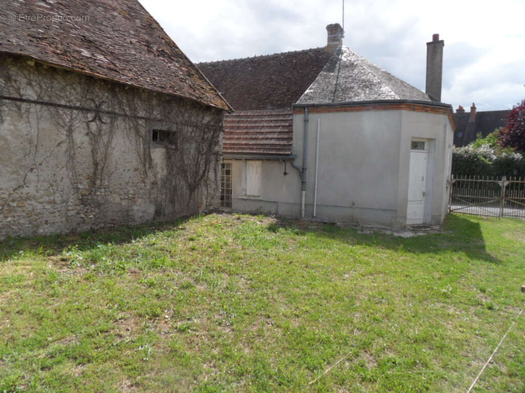 Maison à LION-EN-SULLIAS