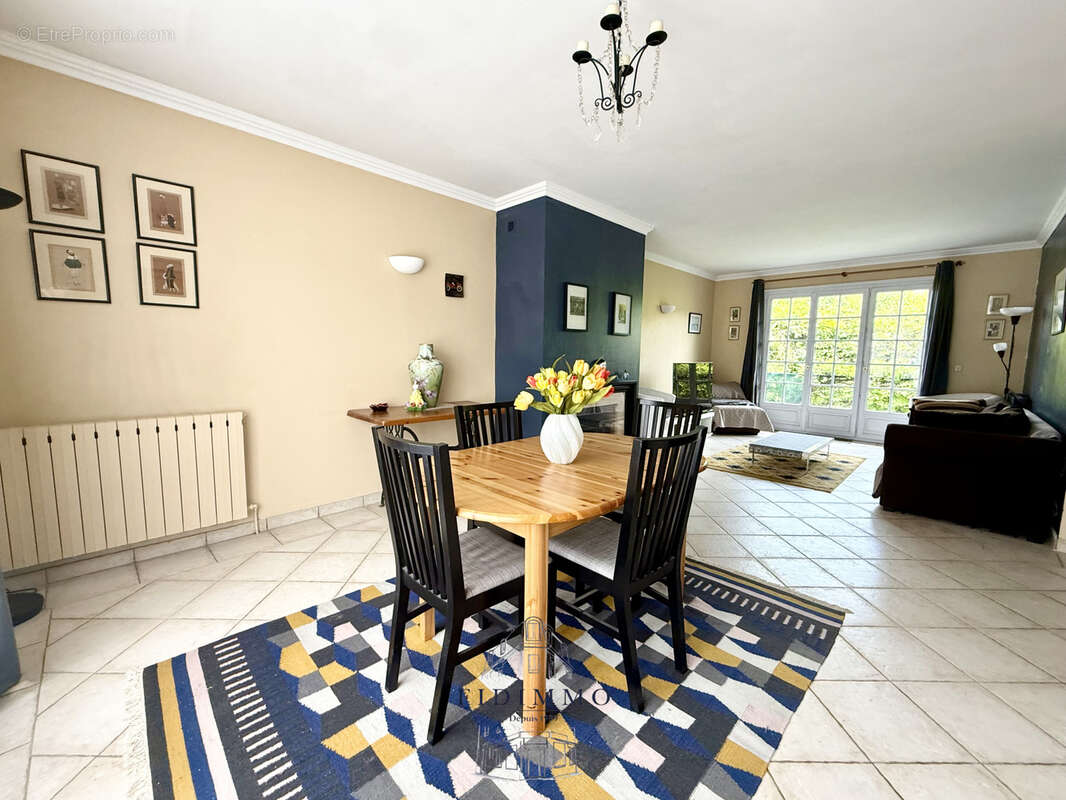 4376 - Grande maison familiale secteur recherché - photo 2