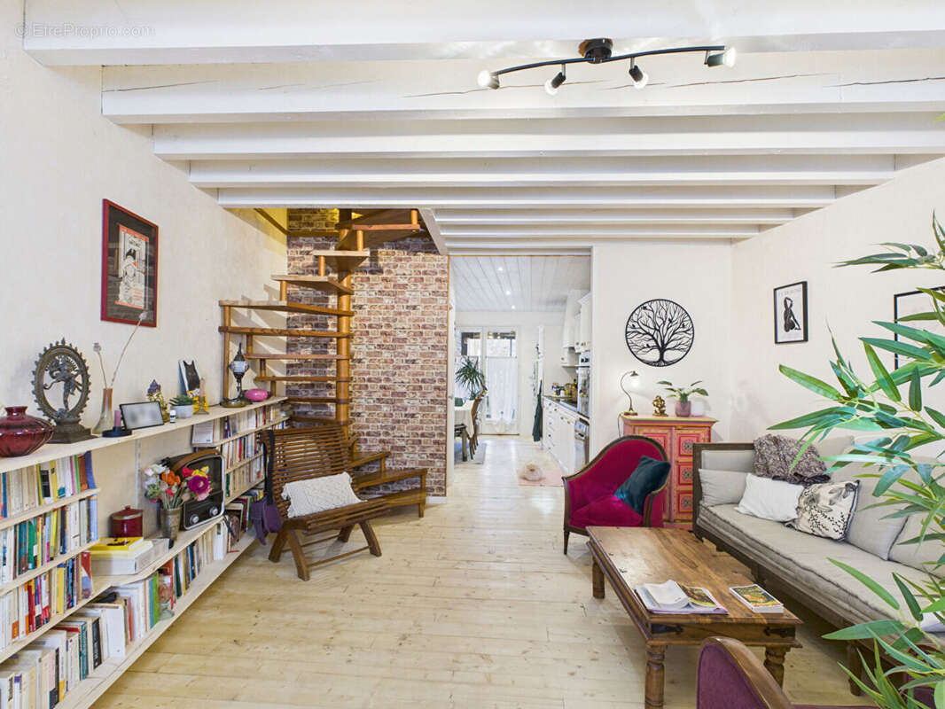 Maison à TOURNON-SUR-RHONE