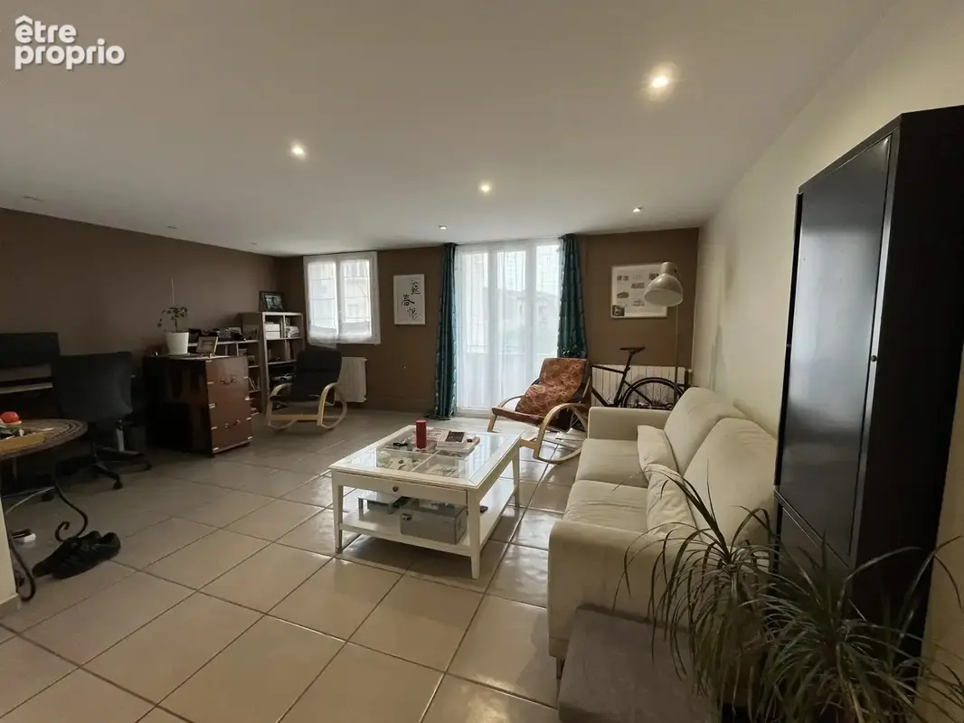 Valence - appartement t3, vendu loue avec balcon, cave et garage - photo 9