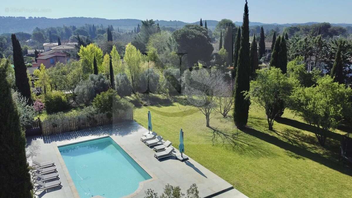 Maison à AIX-EN-PROVENCE