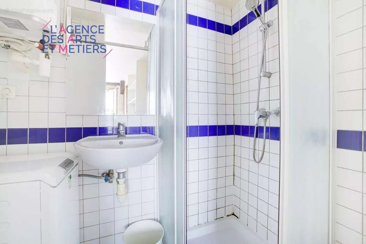 Appartement à PARIS-3E