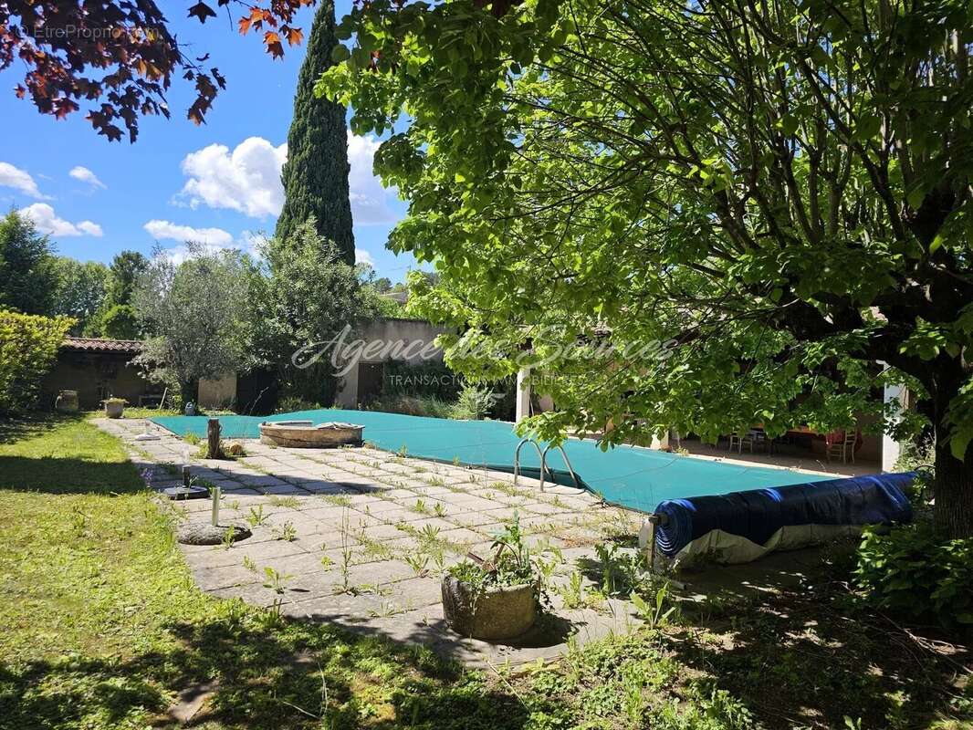 Maison de village avec piscine, garages, remise à Varages - photo 3