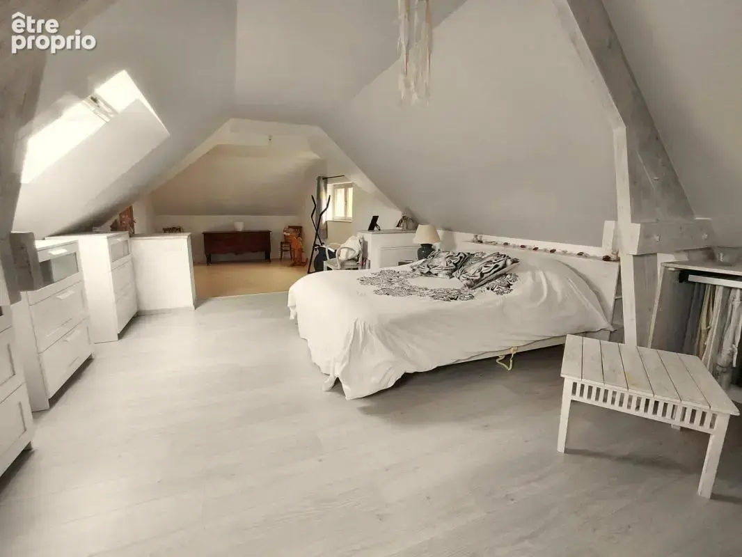 Longère rénovée 4 chambres, garage, dépendances - photo 6