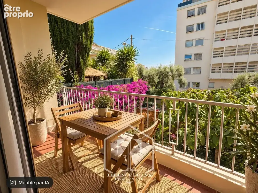 Appartement à NICE