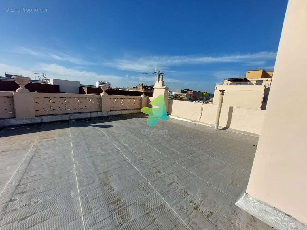 Immeuble de rapport - perpignan - centre ville - photo 17
