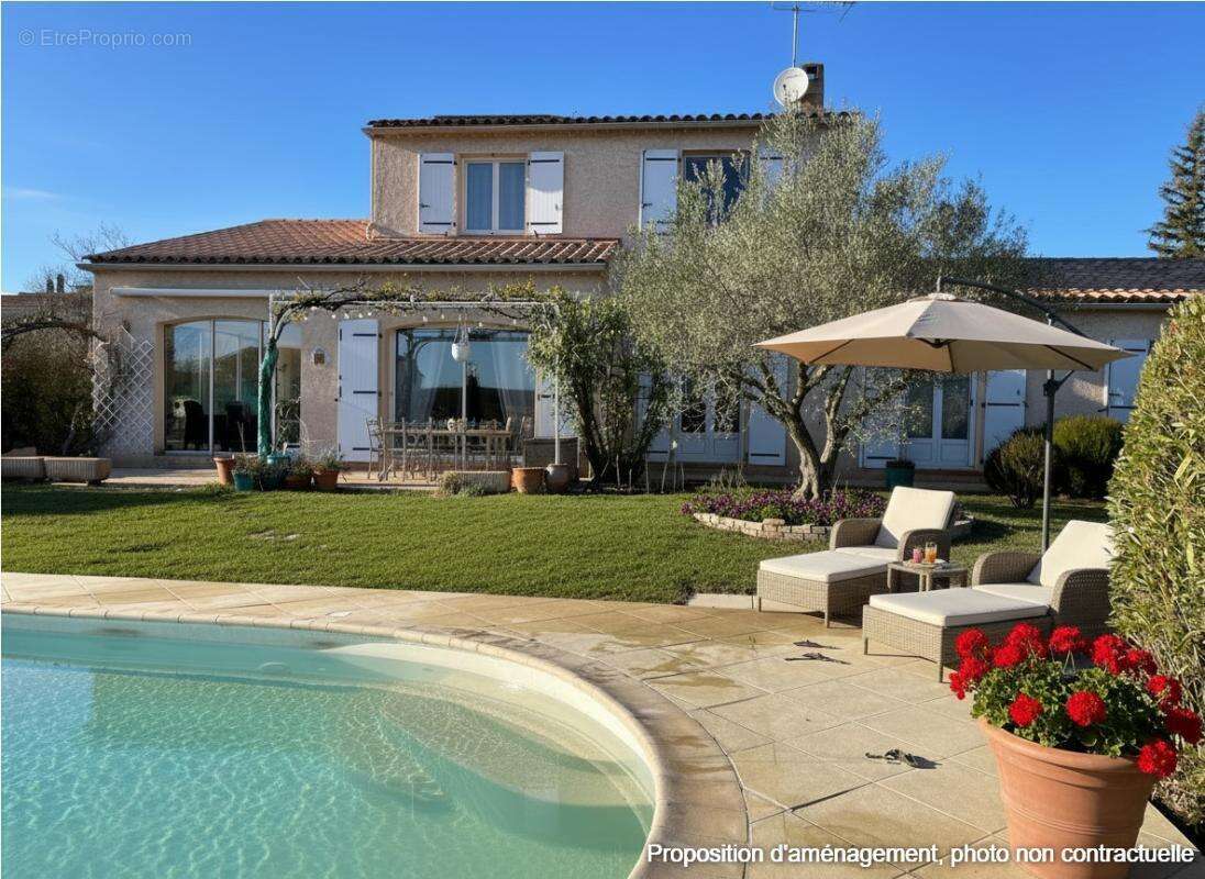 Maison à PIERREVERT