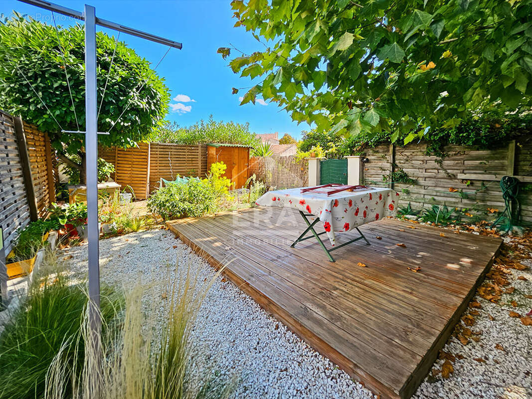 Appartement à SEPTEMES-LES-VALLONS